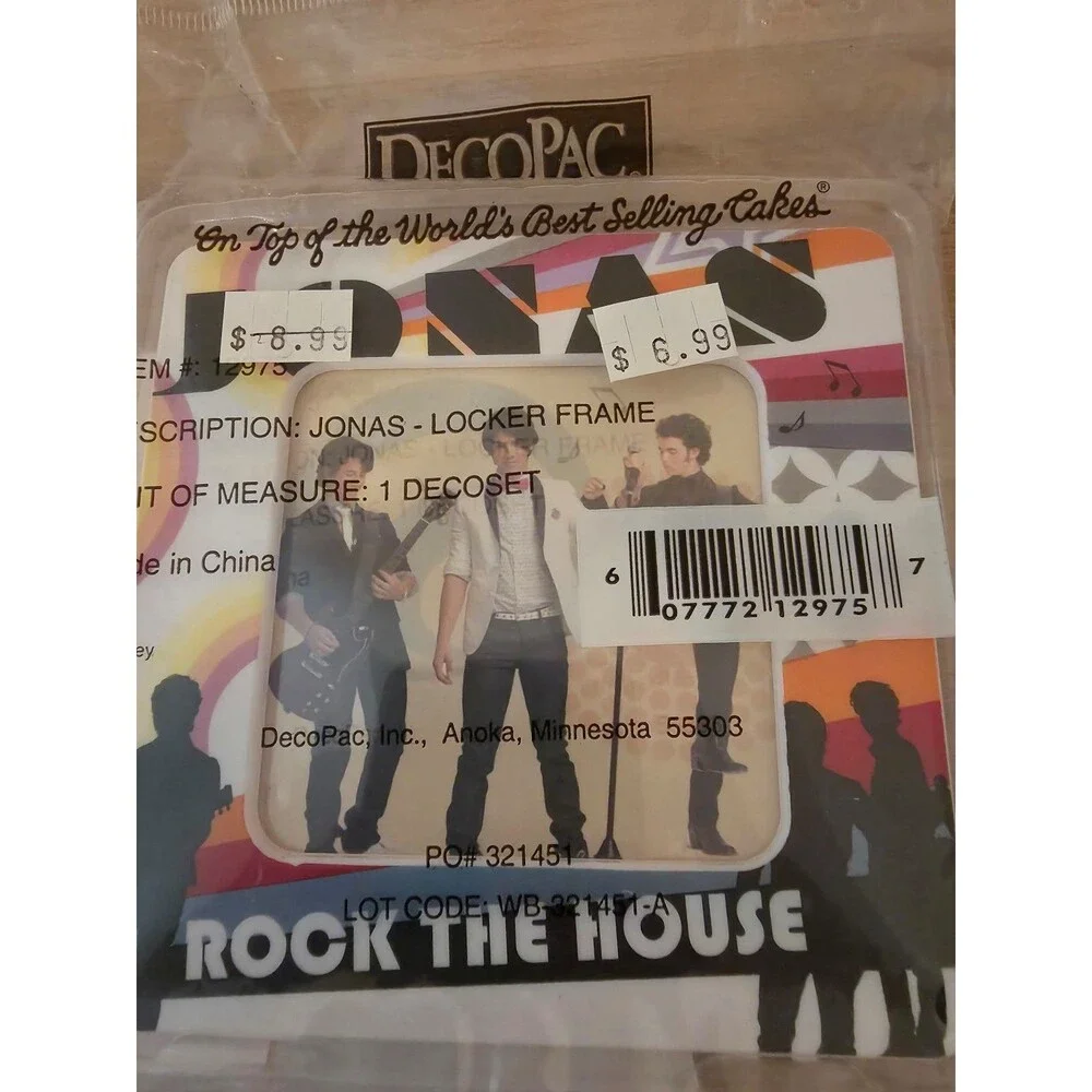 Jonas brother locker frame cake topper
